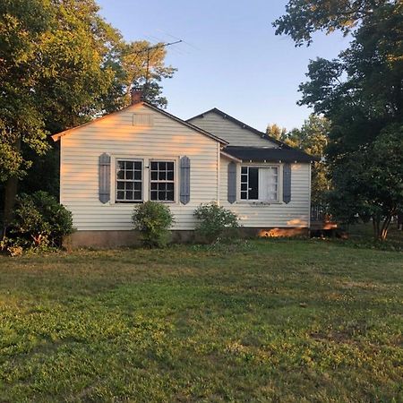 Private Cottage In Rural Clemmons Екстер'єр фото